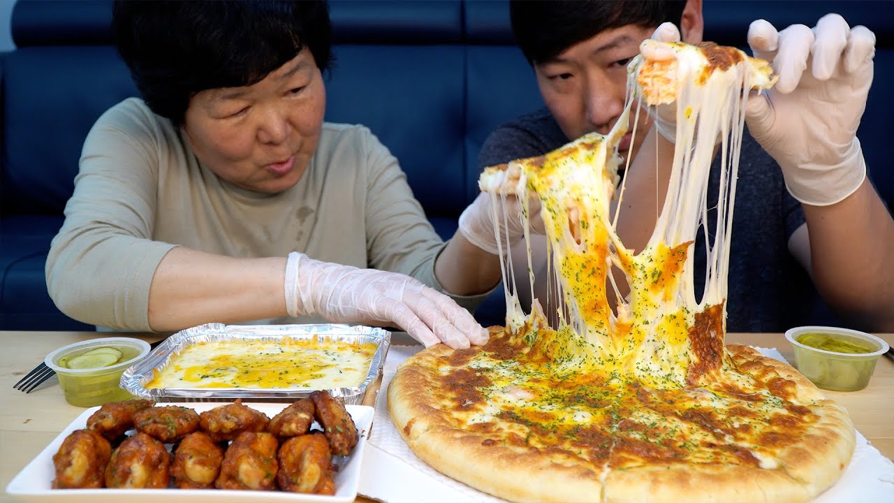 [Пицца с креветками🍕] Любимая пицца мамы !! - Шоу еды Mukbang.