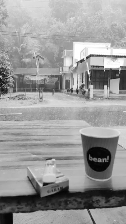 Desember kelabu🌧️