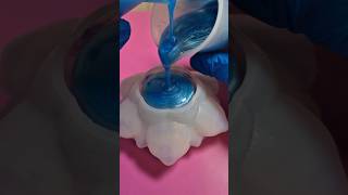 Blue resin pour experiment #resinart #shorts