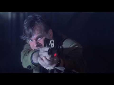 Predator 2- The massacre in train scene (HD)