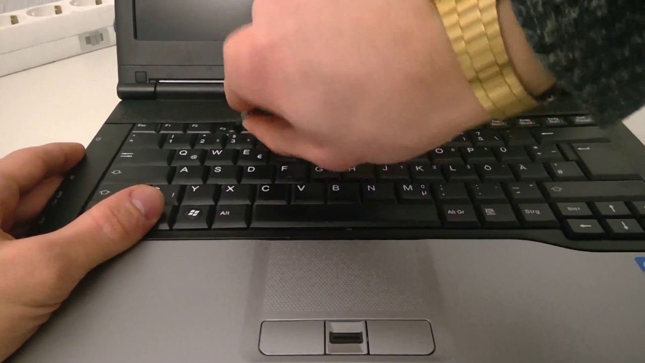 Fujitsu Lifebook S782 - Keyboard removal / Tastatur ausbauen - YouTube