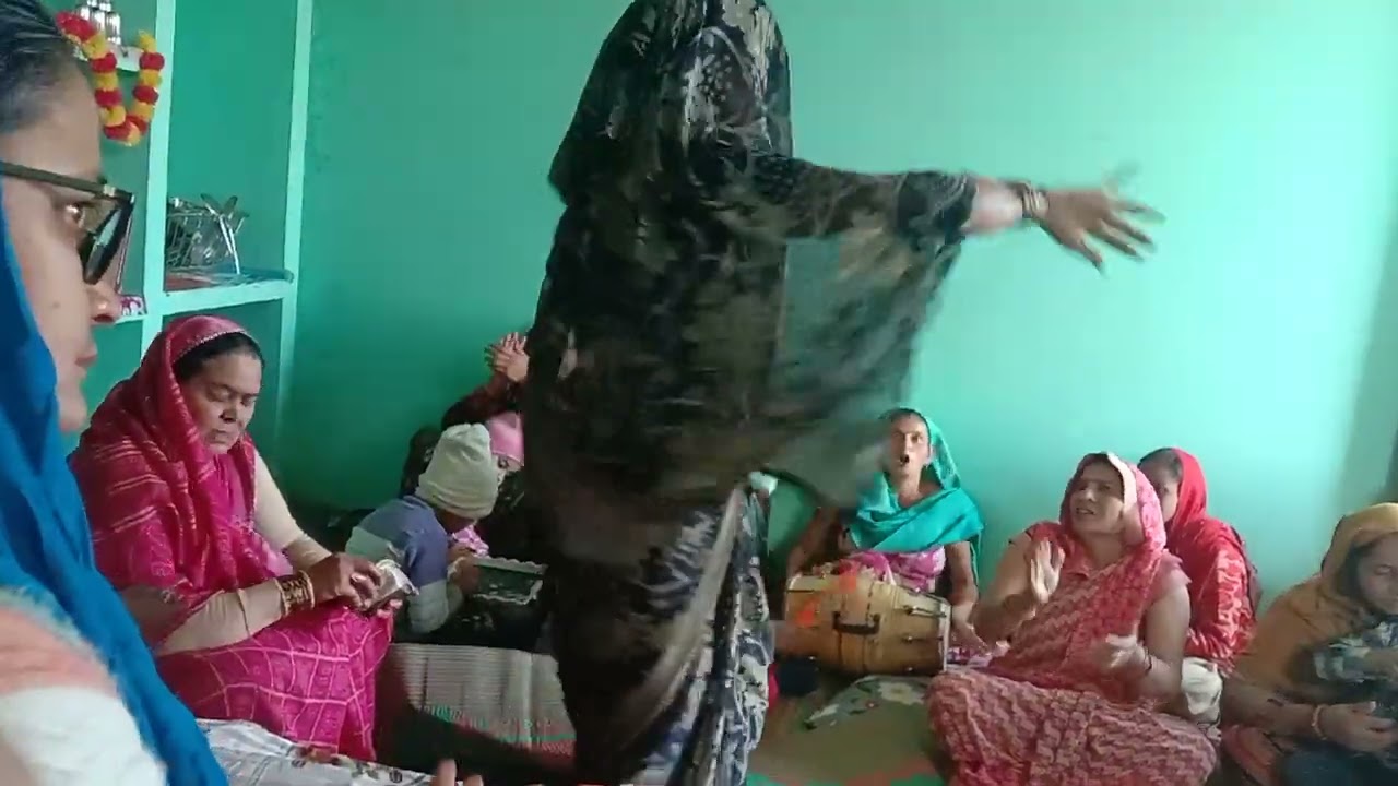  बहुत ही प्यारा👌 भजन है बिल्कुल ✍️नया जब कारे ने 😂जन्म लियोसो गए 🌷पहरेदार एक बार जरूर🌷सुने