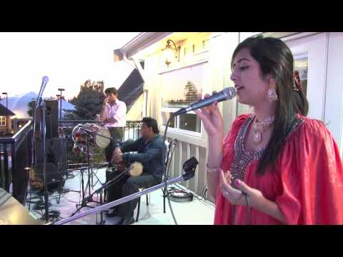 Jonita Gandhi - Aao Huzoor Tumko (full song) - Aug...