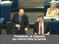 La figuraccia di Berlusconi al Parlamento Europeo