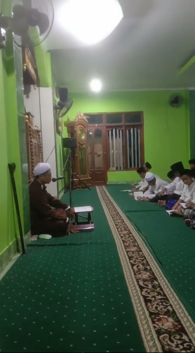 Ngaji Bareng Santri Pondok Pesantren Al-Munarokah Karangmangu