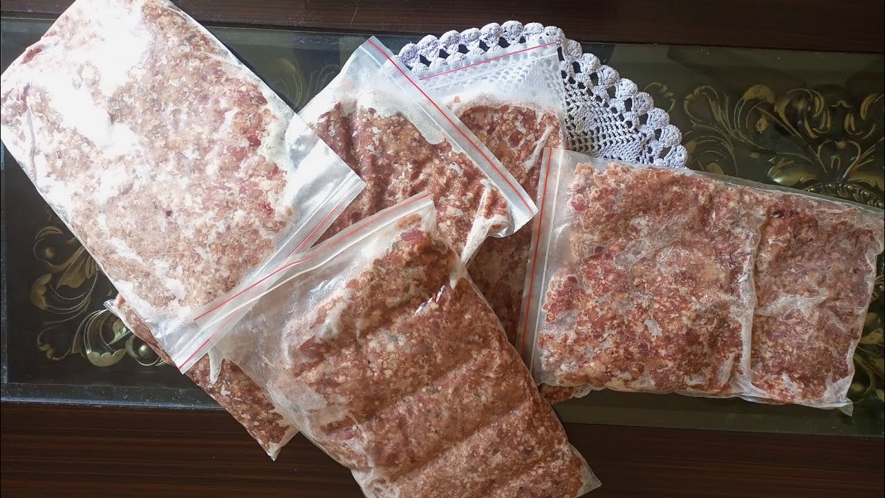 Raw Beef Mince For Dogs And Cats YouTube raw-beef-mince-for-dogs-and-cats-youtube