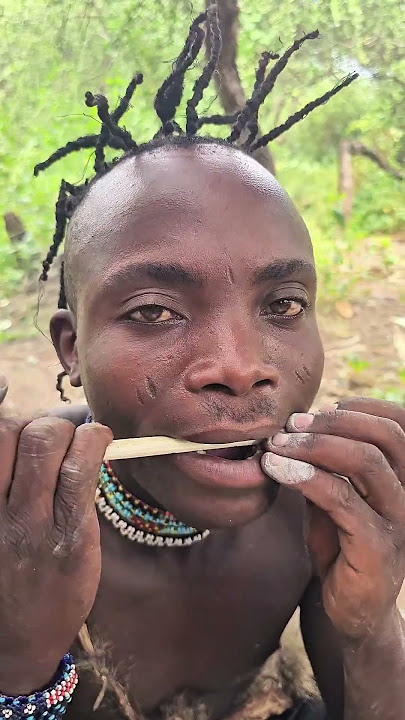 Arrow Making 🏹 ➡️ Name : Sura Ngumu #hadzabe #tribe #hunter #nature #tanzania