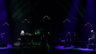 Loreena McKennitt - Two Trees [LIVE] Poland 28.03.2019 Lost Souls Tour