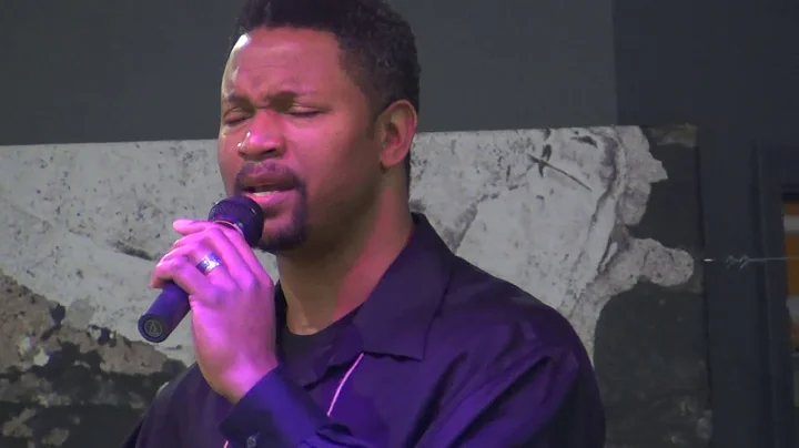 Lady - Kenny Rogers, performed by Lamar Edwards
