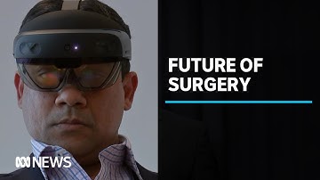 Technology enables Brisbane surgeon to operate with the help of holograms | ABC News