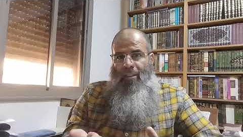لطائف قوله تعالى: (أمن هو قانت آناء الليل ساجدا وقائما يحذر الآخرة ويرجو رحمة ربه قل هل..) الآية