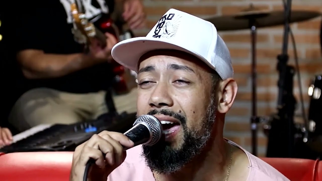 Perto quero estar - Ian Douglas