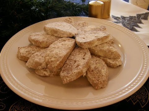 Rus porno videosi: Talabalar kuni Koylak va külotlu çorapda anal jinsiy aloqa