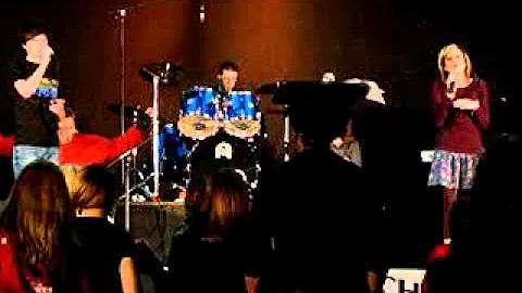 Sarah Kaye Beavers and Matthew Hudson singing You ...