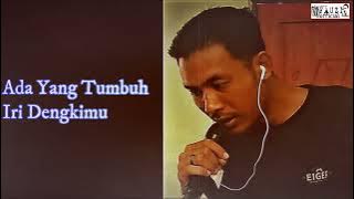 Menjadi Indonesia -ERK (lirik Video)