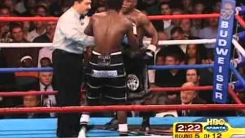 31. Floyd Mayweather Vs. Phillip Ndou.