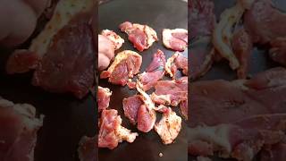 Sac Üstünde Kavurma Resimi