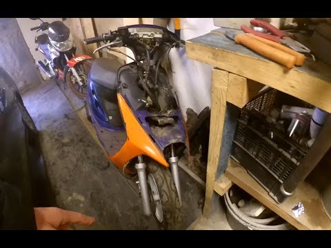 Купил Honda Dio за 1500 рублей.