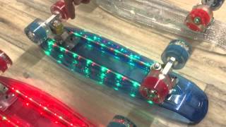 Pennyboard mit LED Rollen und Beleuchtung