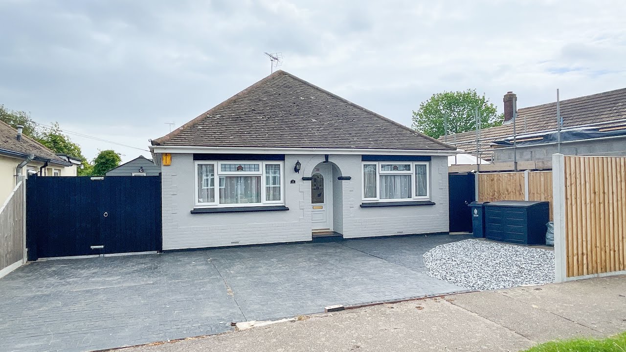 Cottage Grove, ClactononSea, Essex YouTube