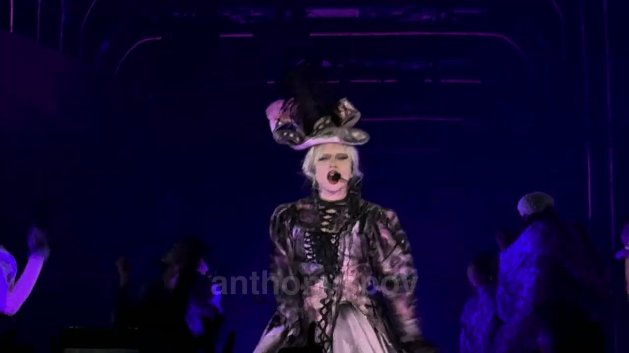 Lady Gaga - The Dead Dance (Live at the MAYHEM Ball Tour in Melbourne) 6/12/25