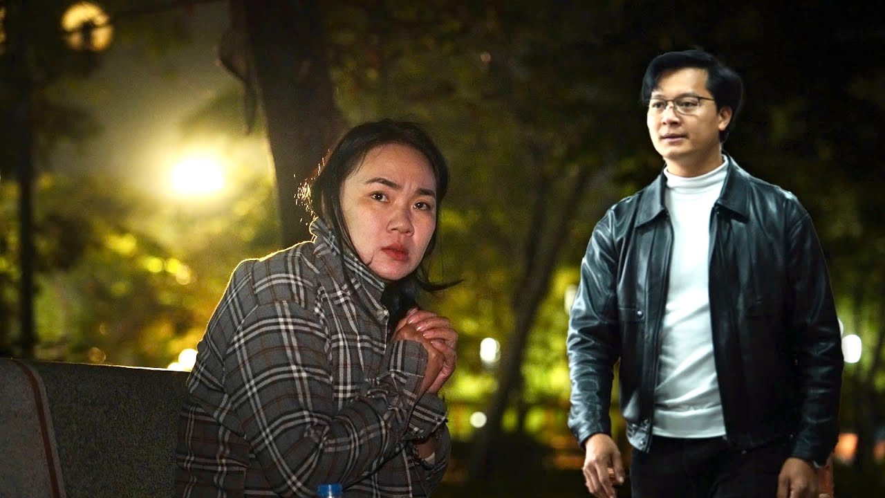 As Tử Tiên struggles on her journey home, Jack discovers the secret she has been hiding