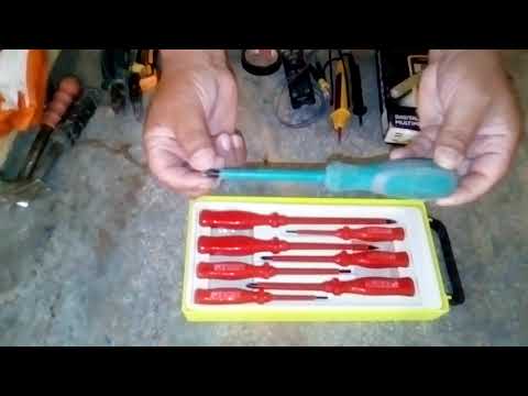 المعدات الاساسية التي يحتاجها الكهربائي في العمل الاخ طيب الكهربائي