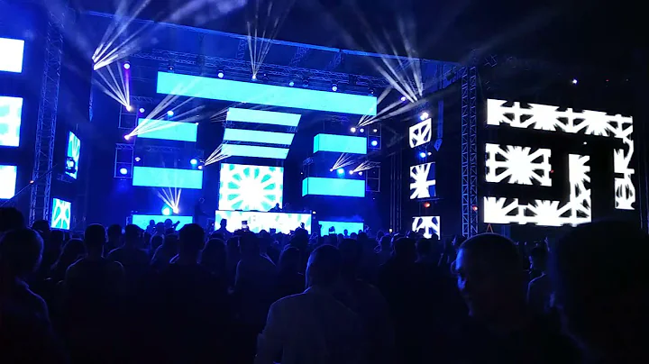 Deborah De Luca 2021 LIVE FRESH WAWE FESTIVAL 2021...