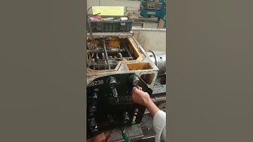 lathe machine spindle gear box