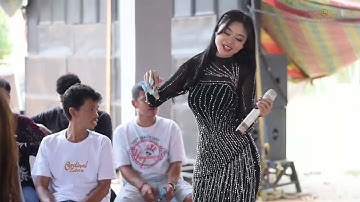 HITAM (COVER) CINDY MARENTA feat MIA KDI l NEW KENDEDES
