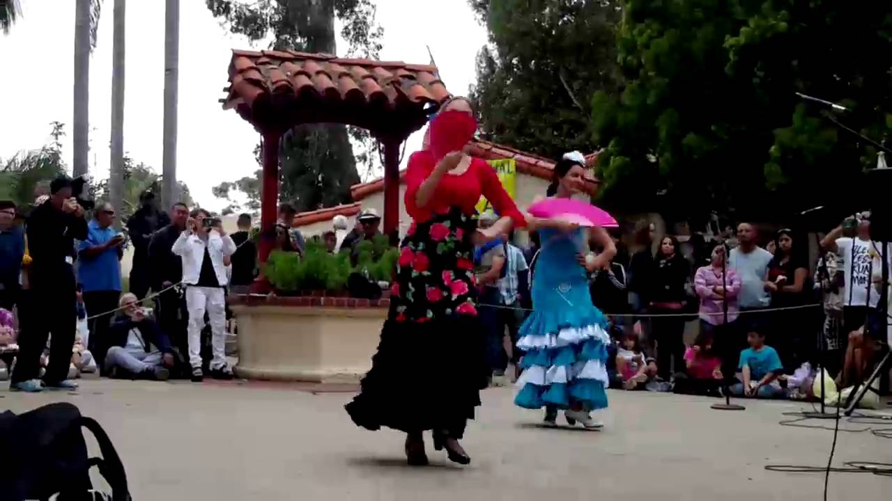Flamenco Dancers in Balboa Park, May 29, 2016 - pt. 3 ...