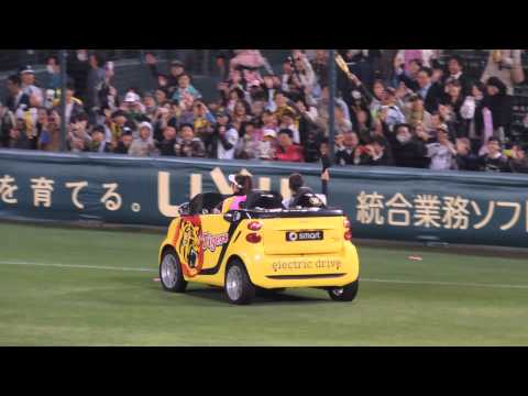 2014.4.18　甲子園　TvsS　ヒーロー鳥谷選手場内一周