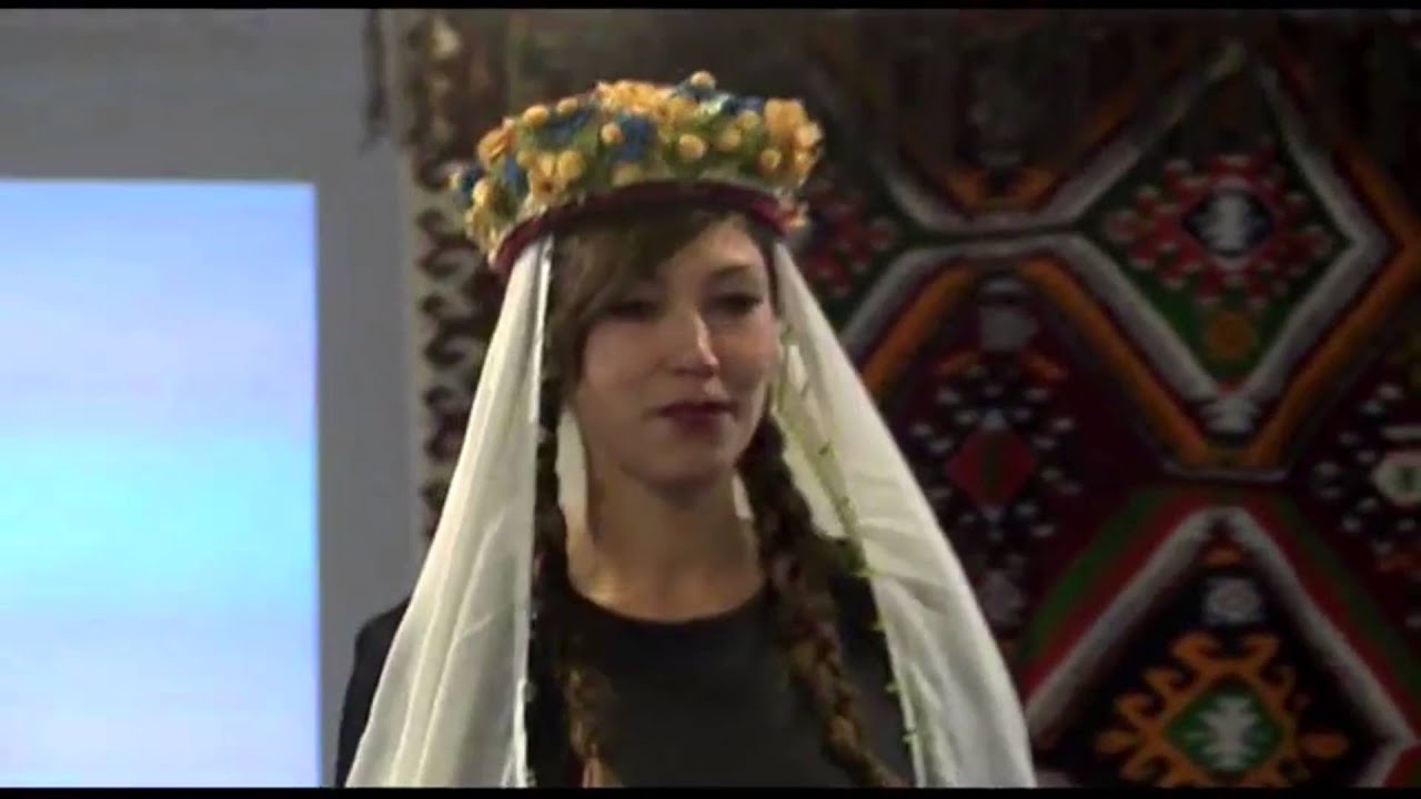 Yörük Gelini Defilesi - YouTube