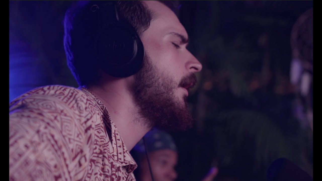 Bohemiolocoo y La Máquina en vivo