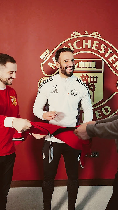 Ruben’s FIRST Premier League Manager Of The Month Award! 👏🏆