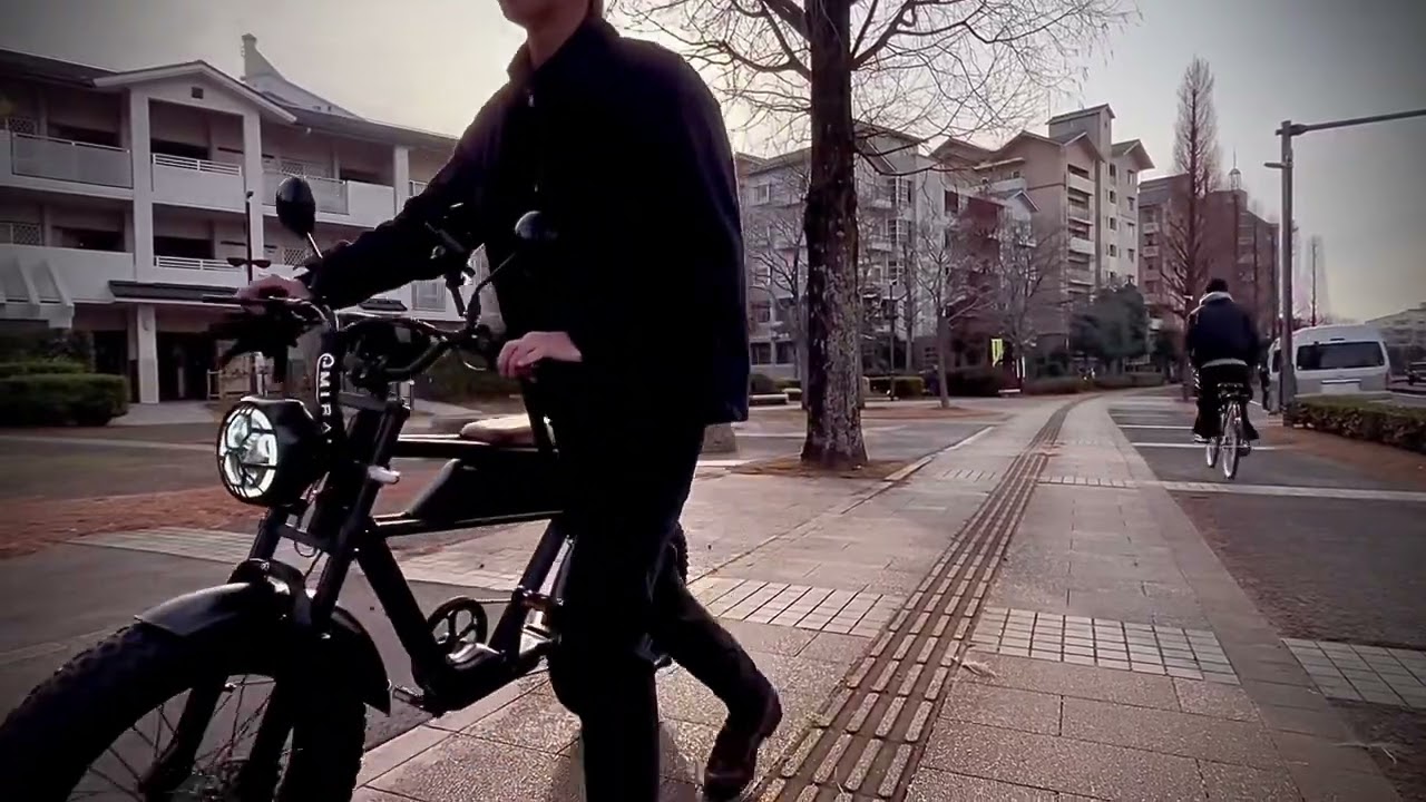 日本イープラスミライ電動アシスト自転車 ファットタイヤ 「RHINO」展示品限定 新世代電動バイク【RHINO A/B】の先行販売を 「Makuake」「CAMPFIRE