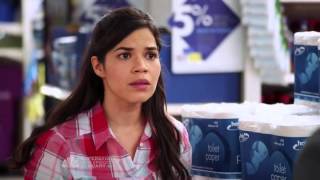 Superstore s01e01 opening scenes
