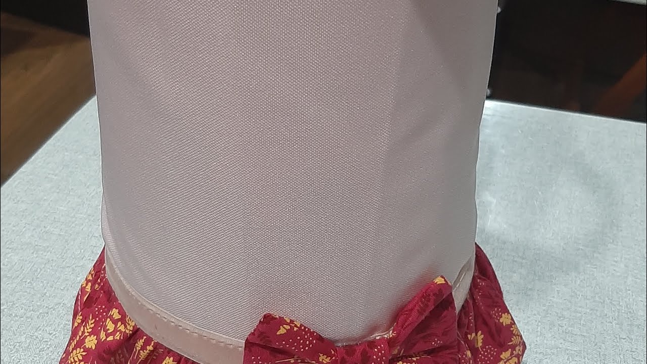 como fazer uma capa de garrafa térmica. muito charmosa.