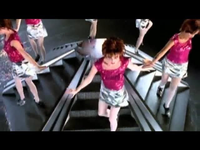The Chemical Brothers & Noel Gallagher - Let Forever Be (Official video) The Chemical Brothers & Noel Gallagher - Let Forever Be (Official video)