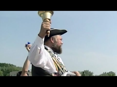 Longtime London, Ont. town crier Bill Paul dies at age 66