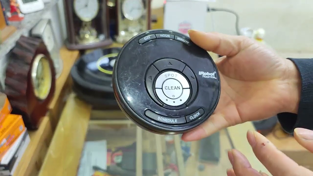 Rôbốt dọn nhà đón Tết các bác ơi. 0969885008