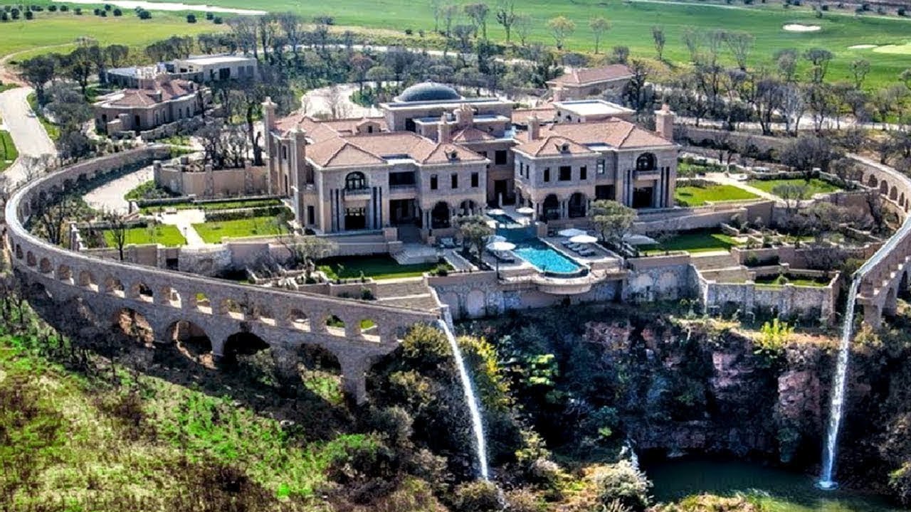 Biggest Mansion In The World