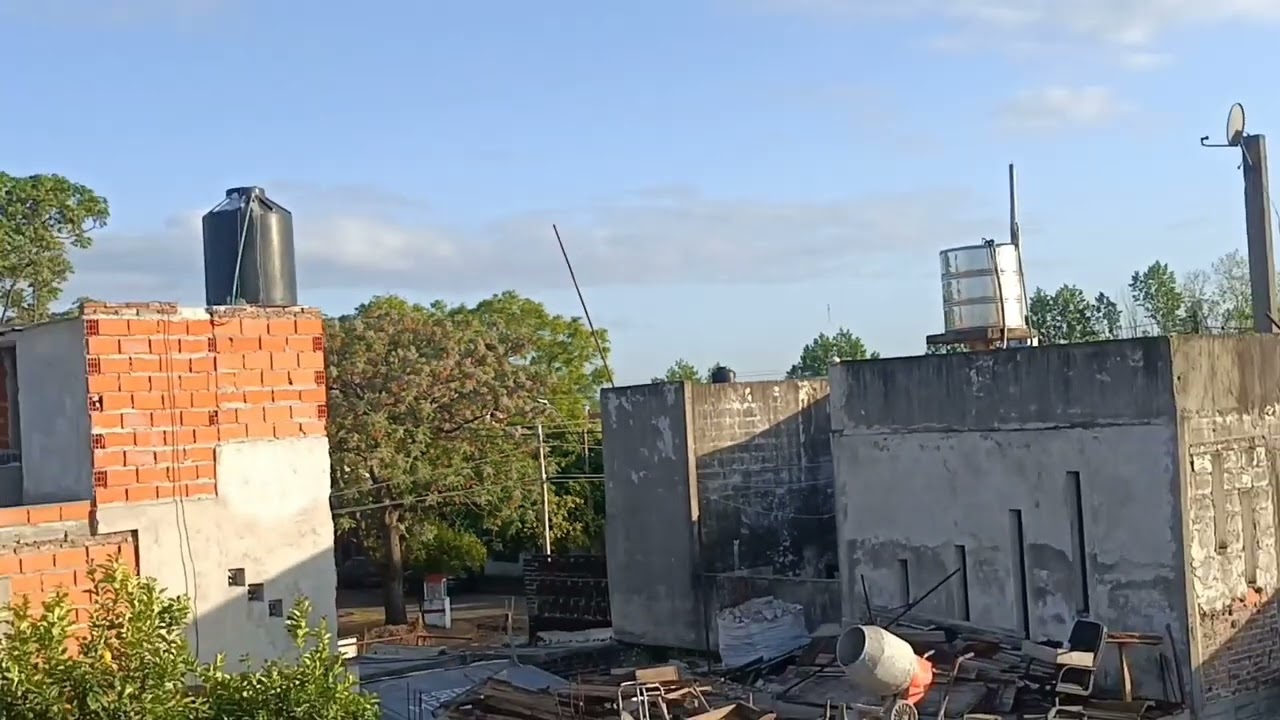 COMPETENCIA DEPORTPLUMA, CON LA PARTICIPACIÓN DE LEO (POROTO)