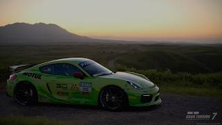 Gran Turismo 7 | Daily Race C - Porsche Cayman GT4 | DragonTrail | Cockpit Ansicht | P14 auf P1