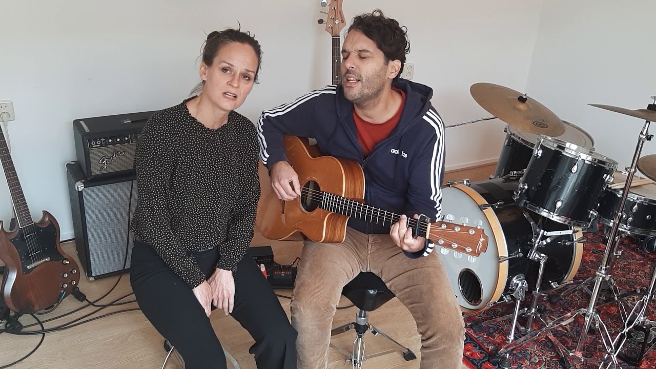 Vluchten kan niet meer - Rinske & Jürgen - YouTube