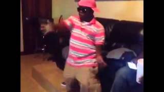 Cuce Dansı Vine Video