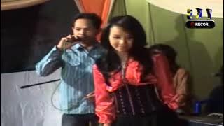 SIDO RONDO - DWI RATNA & SKY