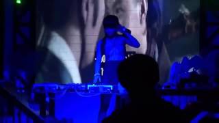 Dj Sexy Không Mặc Áo Ngực Lộ Vú Cực Đẹp Hót Nhất 2015 Đánh Nhạc Cực Hot Youtube