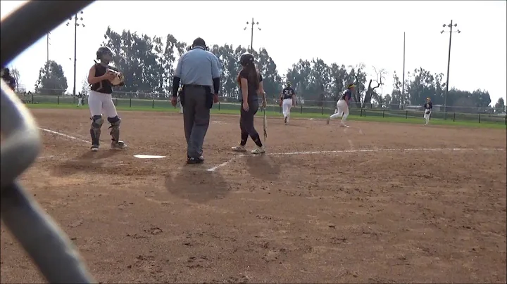Julia Woeste - pitching 1.26.19 Vs Grapettes 0 run...