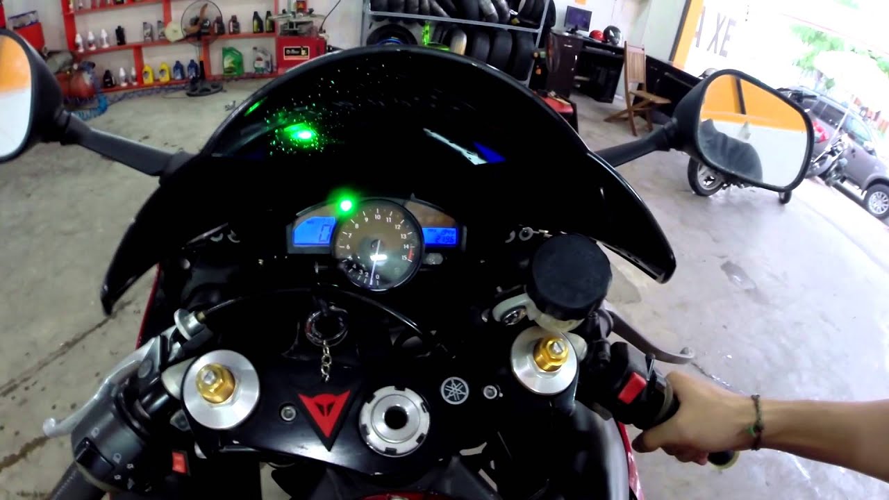 Yamaha R1 2008 Two brothers exhaust